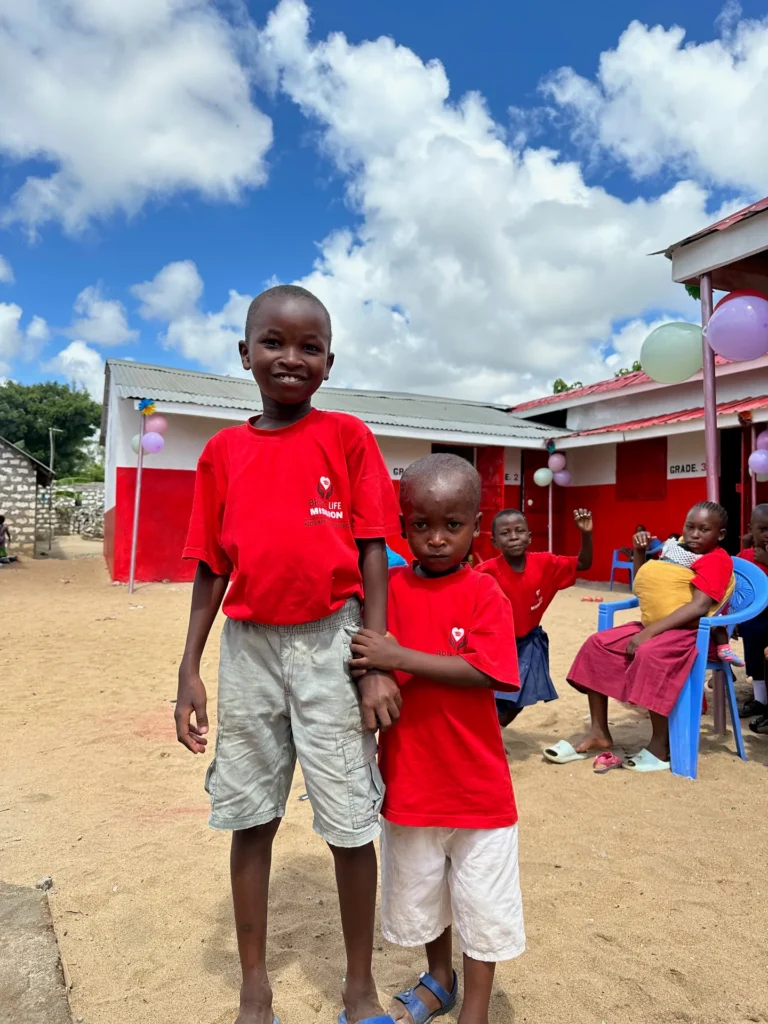 Ученики Malindi Bring Life Academy сегодня