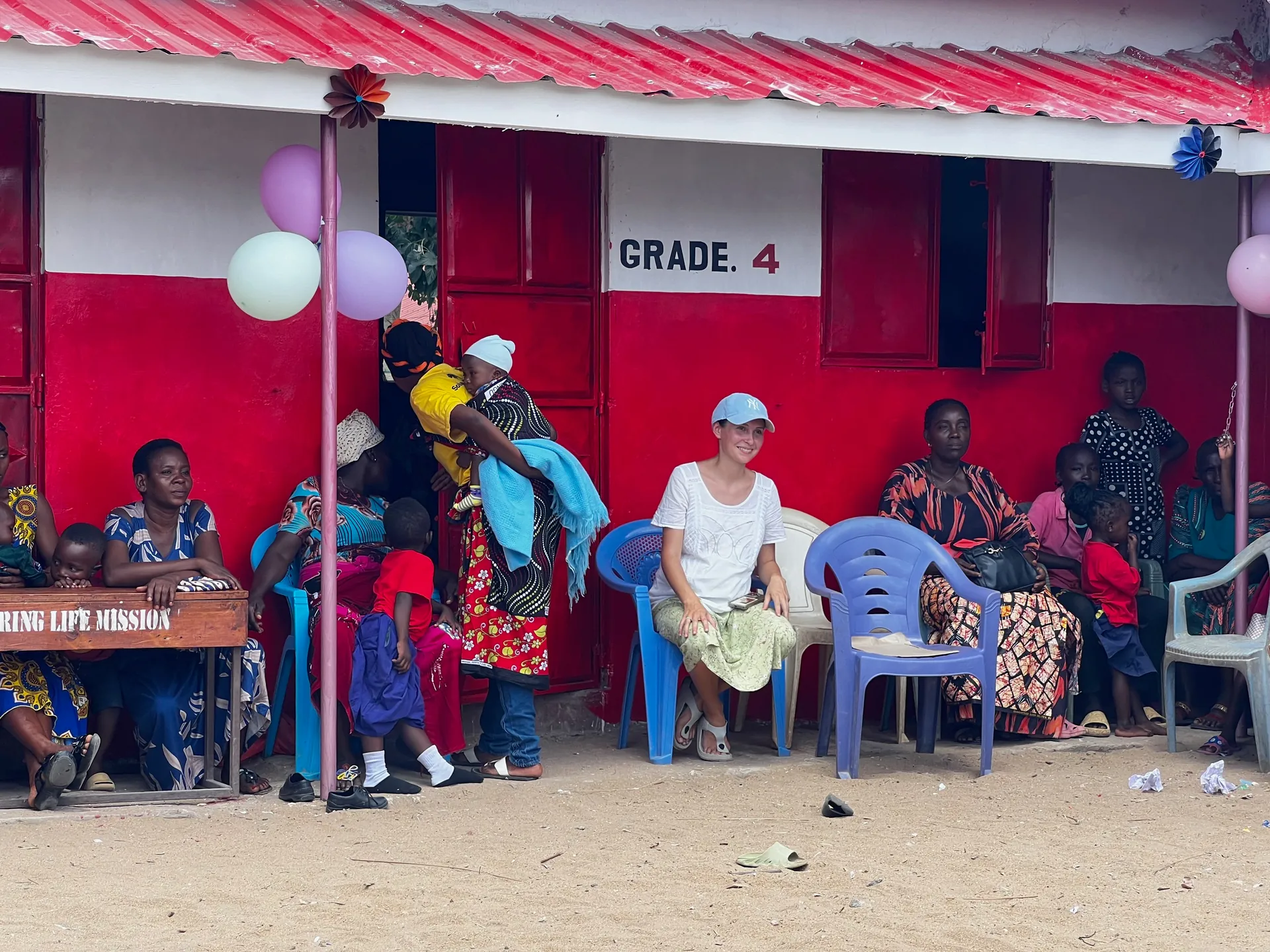 Обучение детей в Malindi Bring Life Academy