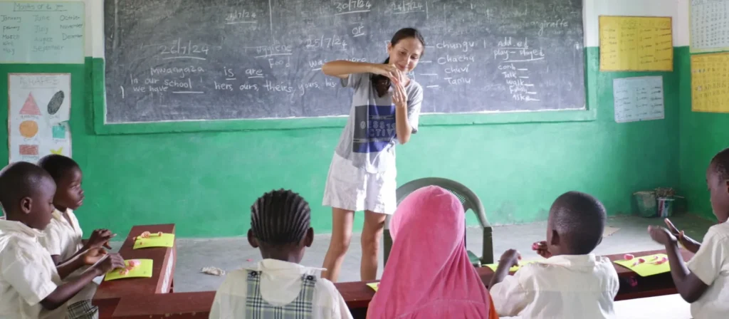 Art and English Classes for Children