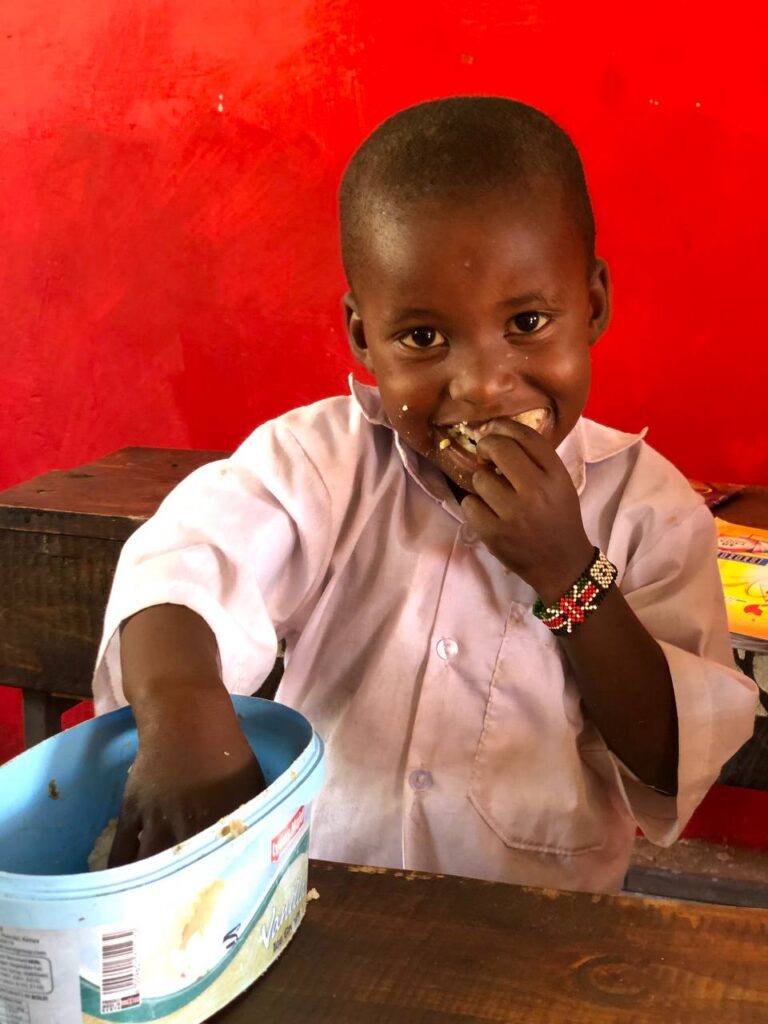“Free Meals” Project Supports Children in Furunzi