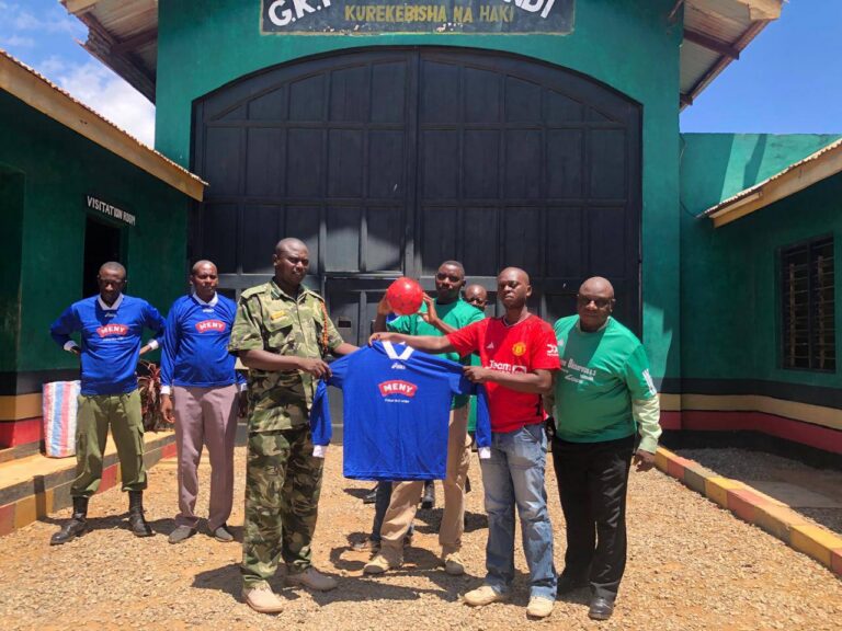 Bring Life Mission Team Visits a Maximum-Security Men’s Prison, Delivers Football Gifts for Christmas
